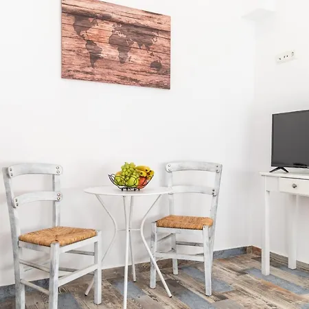 Depis Luxury Suites Naxos City Extérieur photo