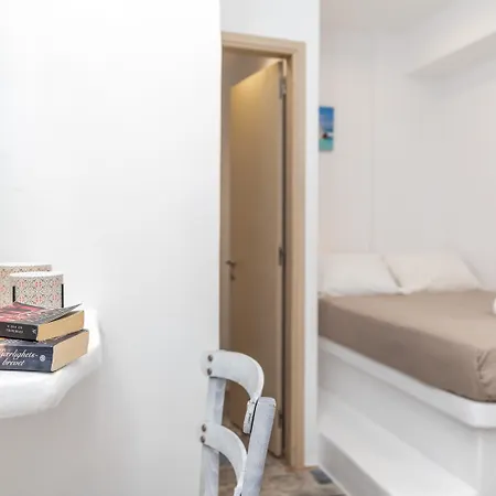 Depis Luxury Suites Naxos City Extérieur photo